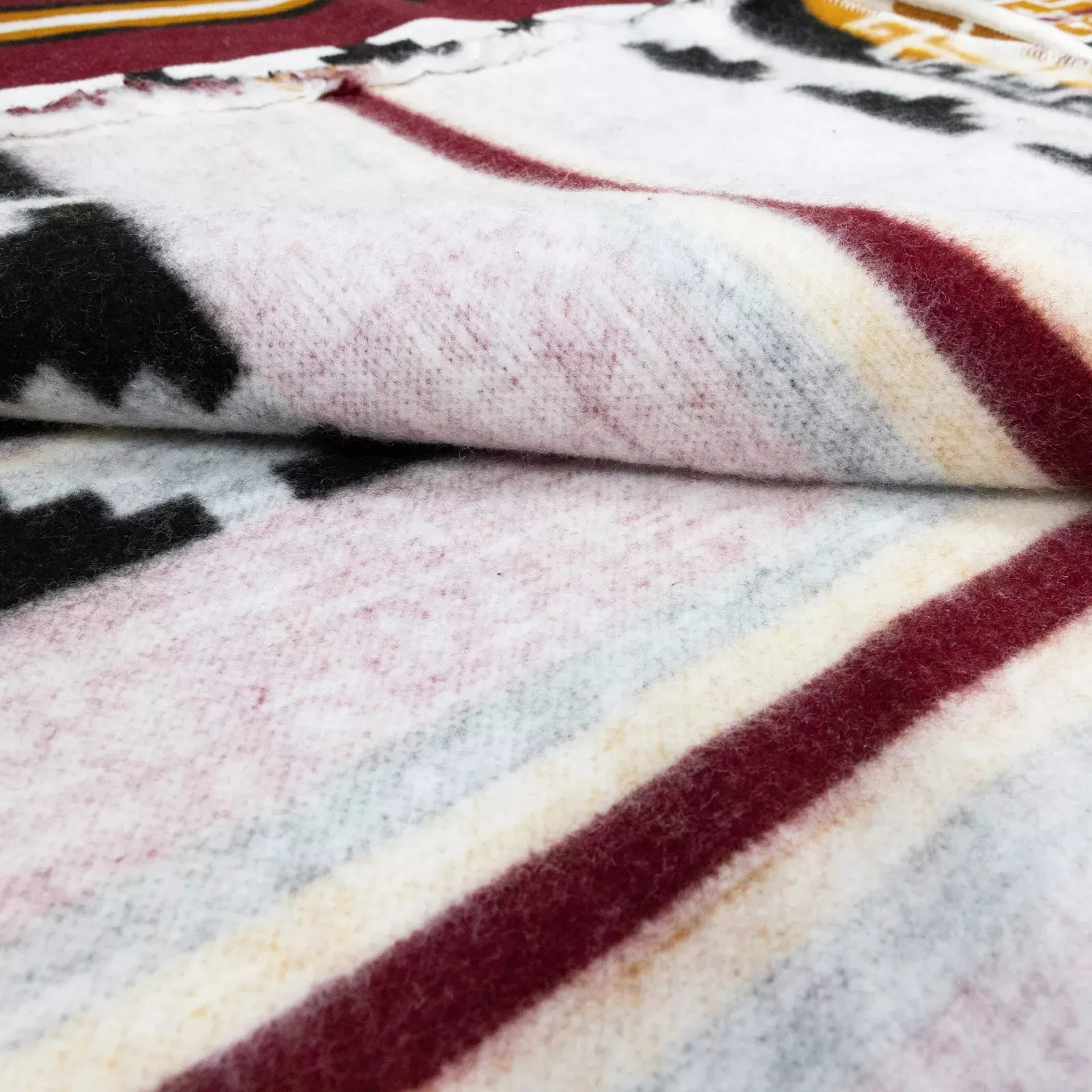 Capirona - Heavy and Thick Extra Large Llama wool artisanal handwoven Blanket - Burgundy/Mustard - Aztec Pattern